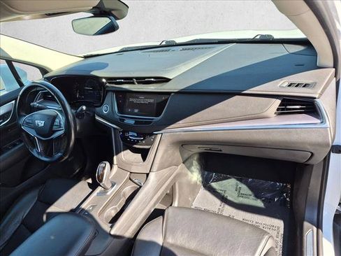 Used 2019 Cadillac XT5 Premium Luxury w/ Driver Assist Package FWD image 21