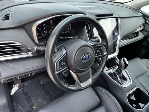 Used 2022 Subaru Outback Limited AWD/4WD image 21