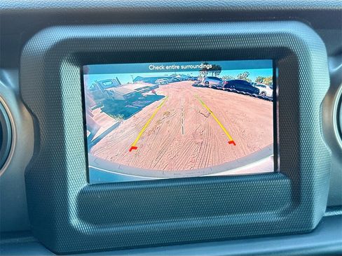 Used 2021 Jeep Wrangler Unlimited Sport image 14