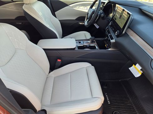 New 2026 Lexus RX 350 w/ Convenience Package image 11