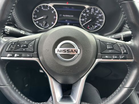 Used 2020 Nissan Sentra SV image 16