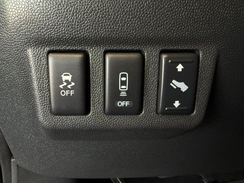 Used 2013 Nissan Titan PRO-4X w/ Pro-4x Premium Utility Pkg AWD/4WD image 27