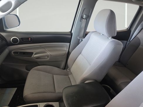 Used 2012 Toyota Tacoma 4x4 Double Cab w/ SR5 Pkg image 19