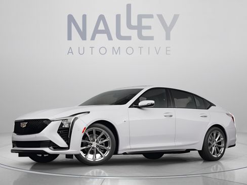 Used 2025 Cadillac CT5 Sport w/ Platinum Package RWD image 3