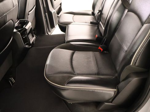 Used 2019 RAM 2500 Laramie w/ Night Edition AWD/4WD image 13
