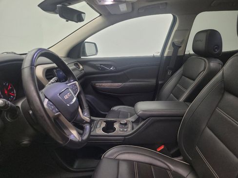 Used 2021 GMC Acadia Denali w/ Denali Ultimate Package image 17