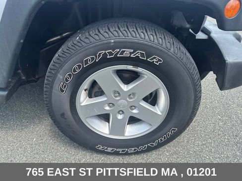 Used 2016 Jeep Wrangler Unlimited Sport w/ Quick Order Package 24S AWD/4WD image 26