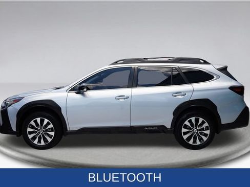 Certified 2023 Subaru Outback Limited AWD/4WD image 11