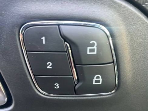 Used 2024 Ford Mustang GT Premium RWD image 9