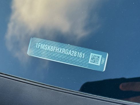 Used 2024 Ford Explorer Limited image 37