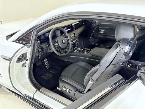 Used 2025 Rolls-Royce Spectre AWD/4WD image 12
