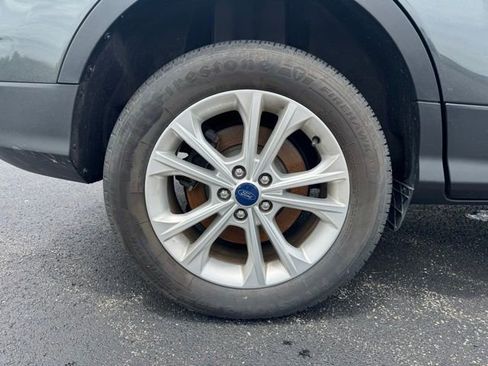 Used 2017 Ford Escape SE AWD/4WD image 9