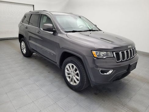 Used 2021 Jeep Grand Cherokee Laredo image 11