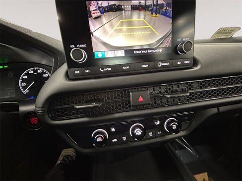 Certified 2023 Honda HR-V LX image 15