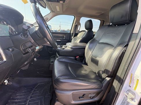 Used 2017 RAM 2500 Laramie AWD/4WD image 9