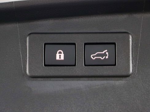 Used 2024 Subaru Outback Onyx Edition image 30