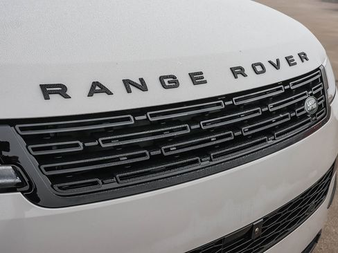New 2026 Land Rover Range Rover Sport SE image 16