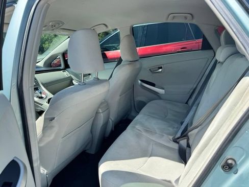 Used 2015 Toyota Prius Three FWD image 25