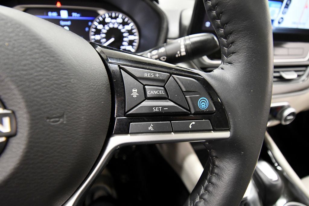 Used 2024 Nissan Altima 2.5 SL AWD/4WD image 22