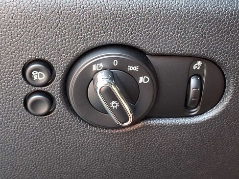 Used 2024 MINI Cooper S FWD image 23