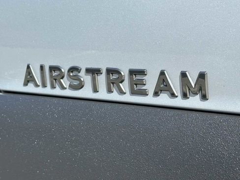 Used 2020 Mercedes-Benz Sprinter 3500 image 13