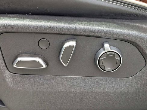 Used 2025 GMC Sierra 1500 Denali Ultimate image 19