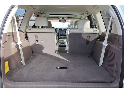 Used 2017 Lexus GX 460 image 6