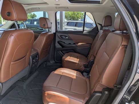 Used 2020 Chevrolet Traverse High Country w/ LPO, Floor Liner Package AWD/4WD image 13