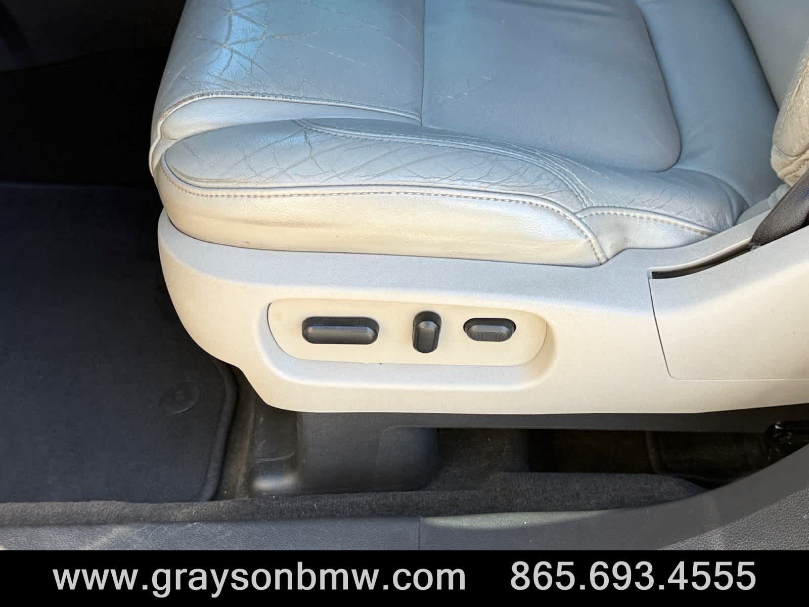 Used 2012 Ford Explorer XLT AWD/4WD image 13