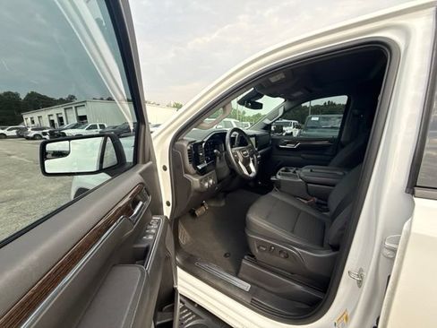 Used 2023 GMC Sierra 1500 Elevation AWD/4WD image 26