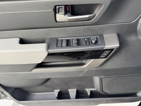 New 2026 Toyota Tundra Limited AWD/4WD image 18