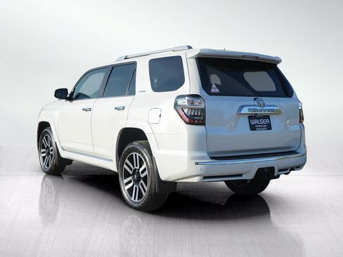 Used 2024 Toyota 4Runner Limited AWD/4WD image 3