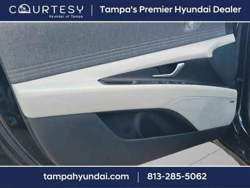 New 2026 Hyundai Elantra Limited image 17