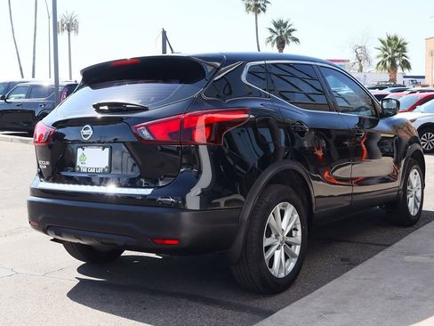 Used 2018 Nissan Rogue Sport S w/ S Appearance Package image 13
