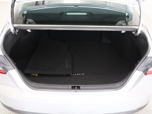 Used 2025 Toyota Camry LE w/ Convenience Package FWD image 32