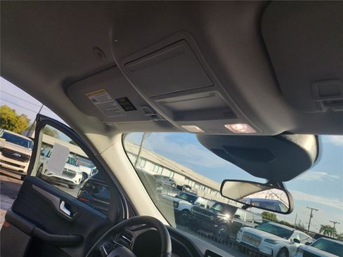 New 2026 Ford Escape SE image 27