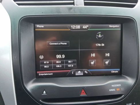 Used 2012 Ford Explorer XLT image 14