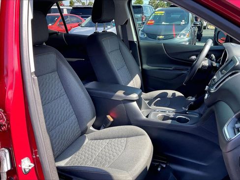 Used 2020 Chevrolet Equinox LT image 8