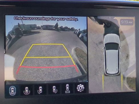 Certified 2020 Hyundai Santa Fe Limited w/ Cargo Package image 22