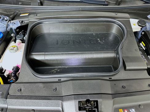 Used 2024 Hyundai Ioniq 6 SEL image 32