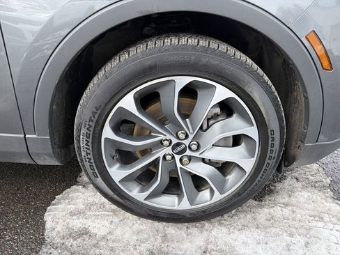 Certified 2023 Lincoln Nautilus Reserve w/ Luxury Package image 33