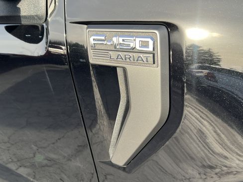 Used 2023 Ford F150 Lariat image 9