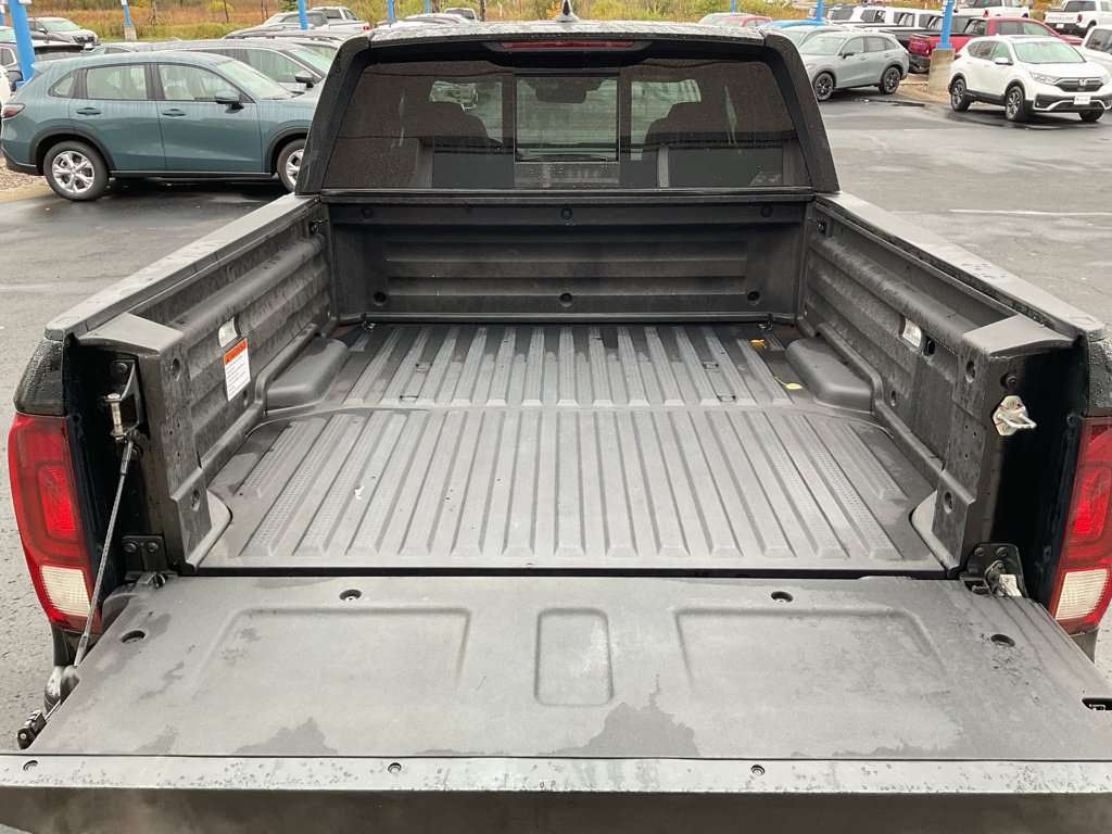 Used 2022 Honda Ridgeline Black Edition image 22
