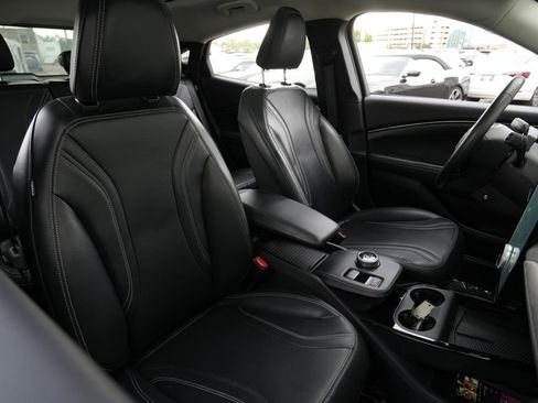 Used 2023 Ford Mustang Mach-E Premium AWD/4WD image 31