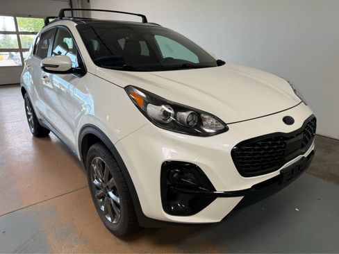 Used 2021 Kia Sportage S w/ S AWD Premium Package image 5