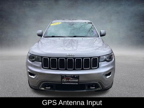 Used 2018 Jeep Grand Cherokee Limited image 10