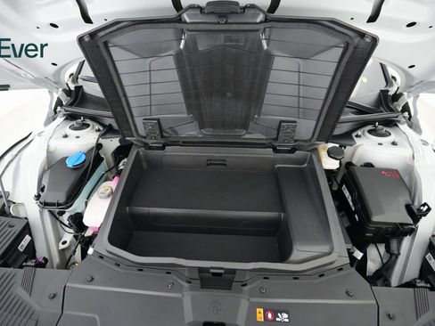 Used 2025 Hyundai Ioniq 5 Limited image 25