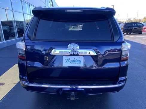 Used 2016 Toyota 4Runner Limited image 7