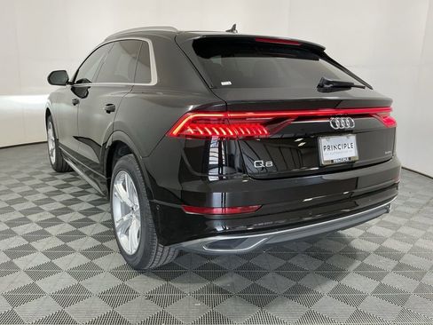 Used 2022 Audi Q8 Premium AWD/4WD image 7