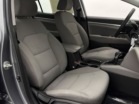 Used 2019 Hyundai Elantra SEL FWD image 32